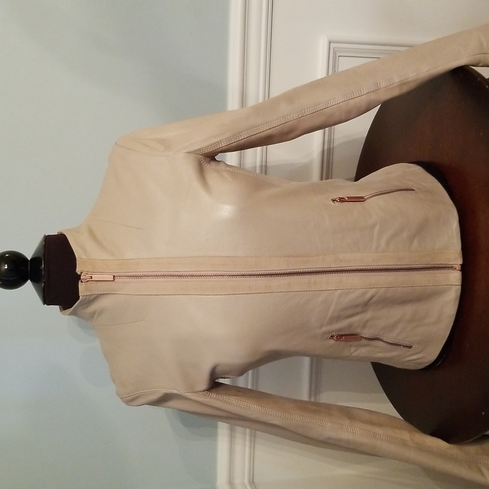 ARMANI EXCHANGE LEATHER JACKET SMALL